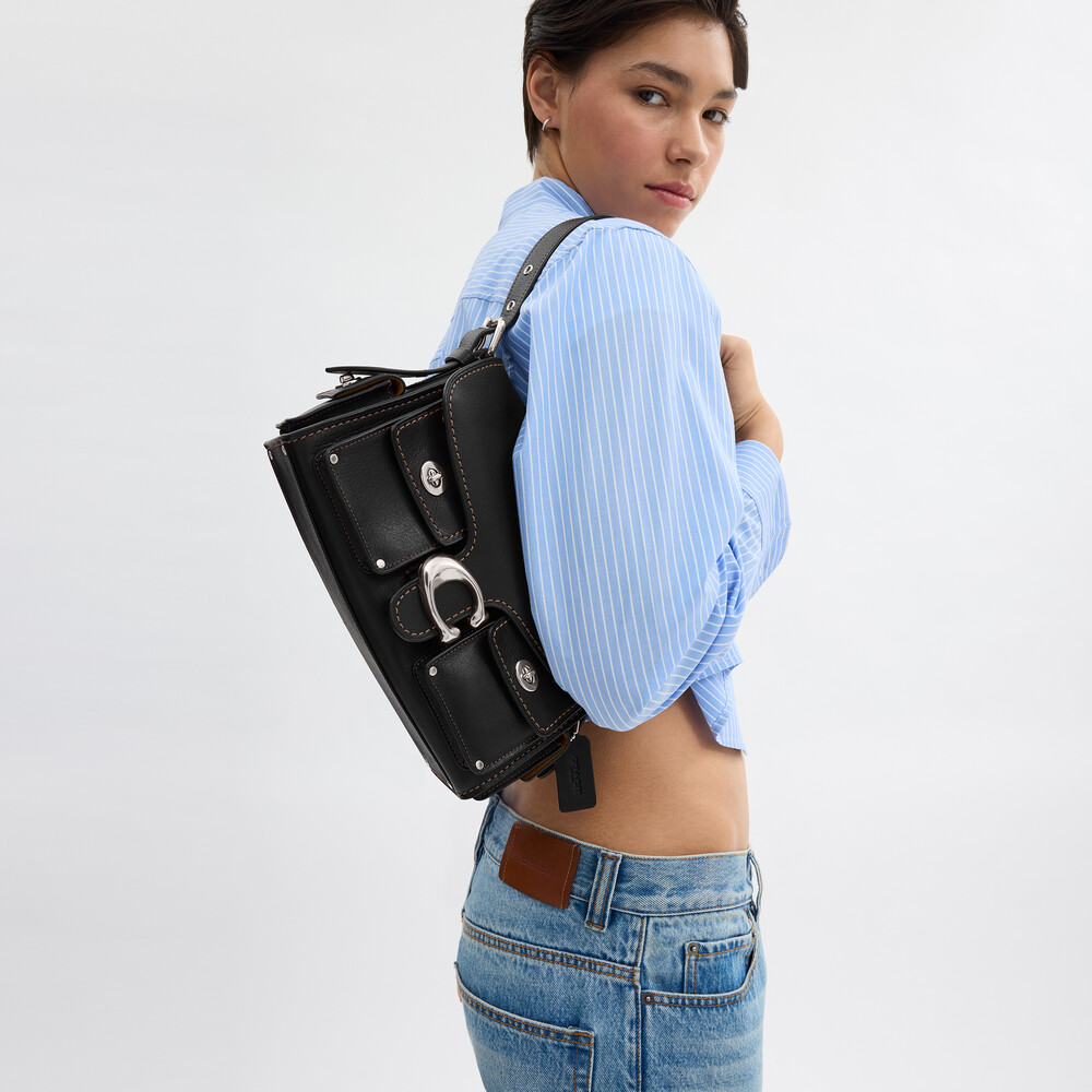Coach Cargo Turnlock Soft Tabby 26 - Black