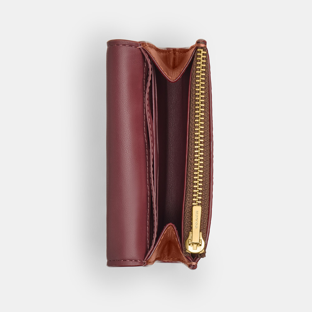 Coach Essential Flap Card Case In Signature Canvas - Multi Colour