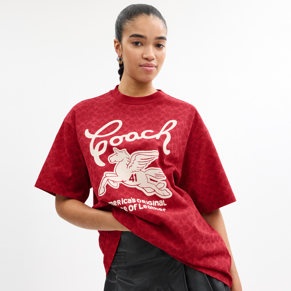 Coach Relaxed Signature Pegasus T-shirt In Organic Cotton - Red