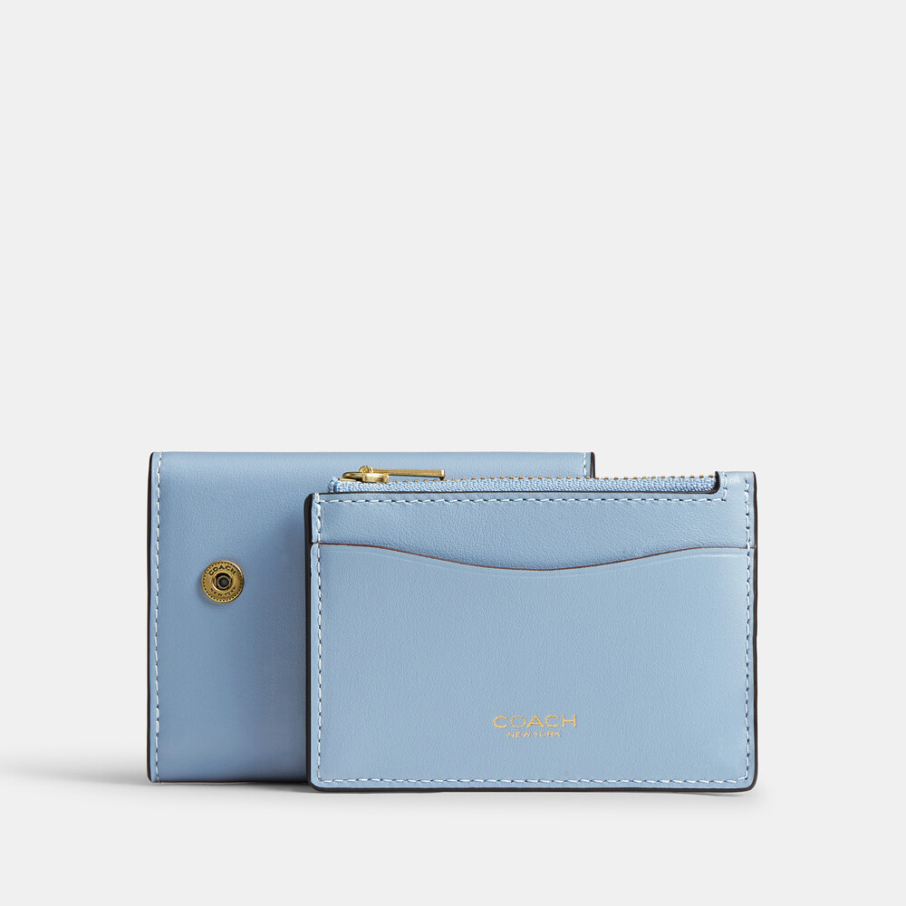 Coach Essential Card Holder Wallet - Light/Pastel Blue