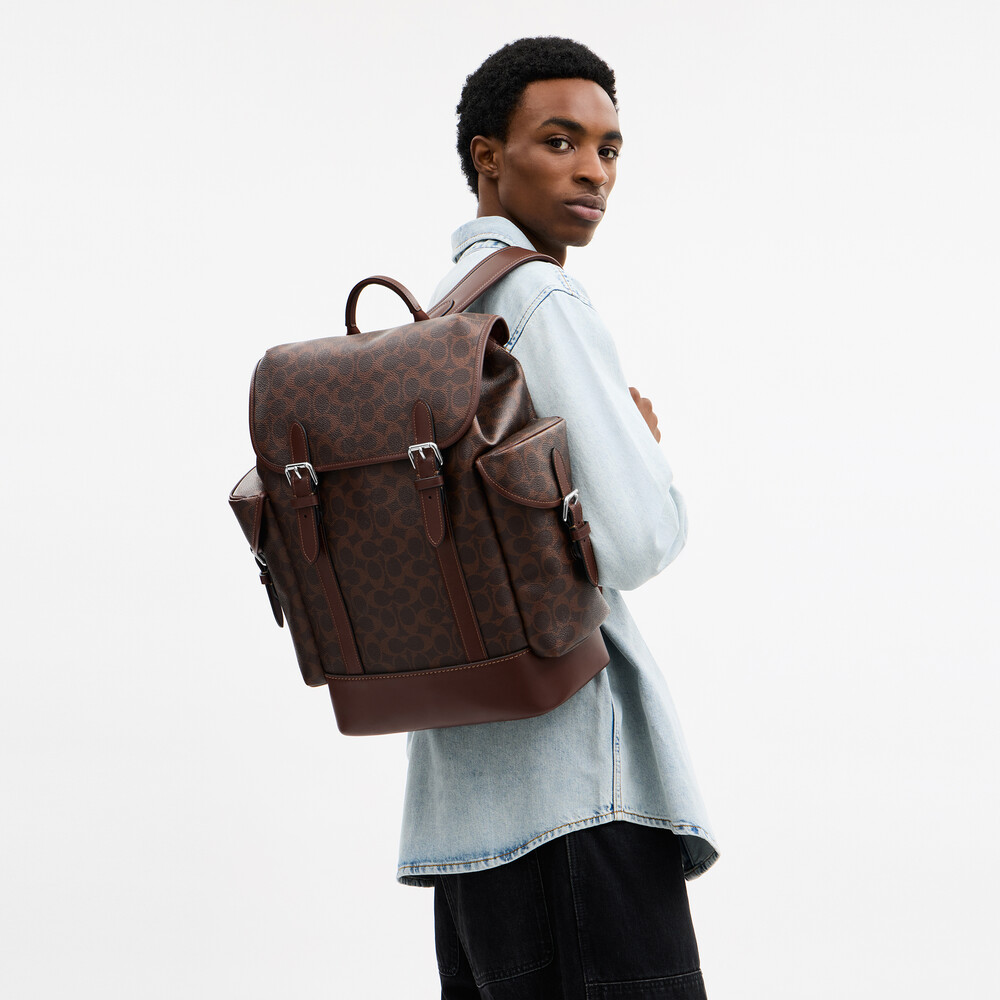 Coach Hitch Backpack In Signature Canvas - DARK BROWN