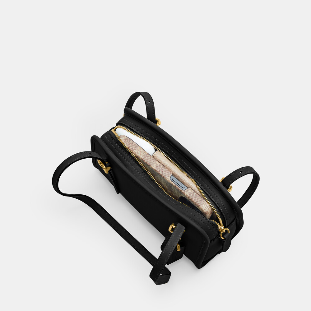Coach Swing Zip Bag 20 - Black