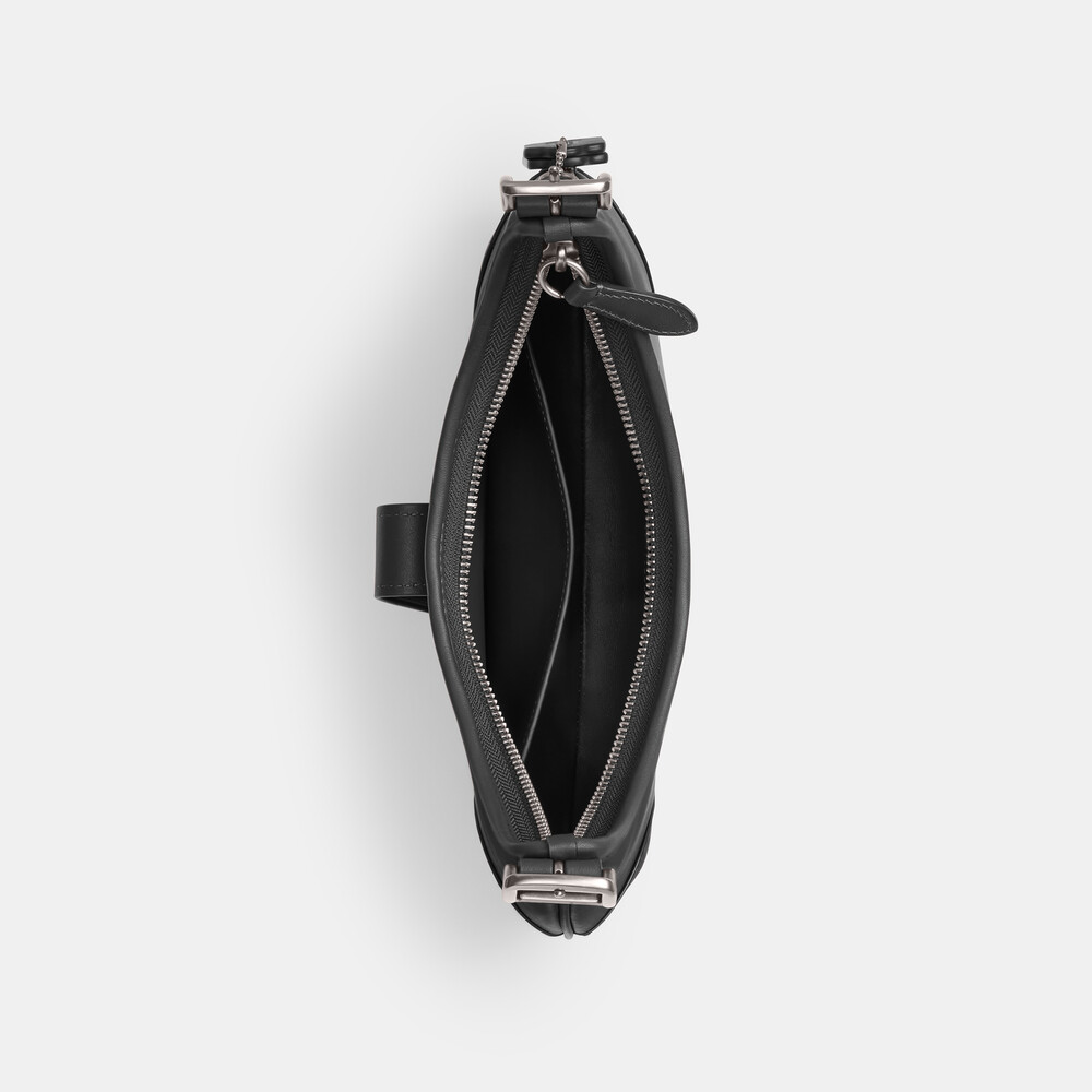 Coach Hamptons Hobo Bag - Black
